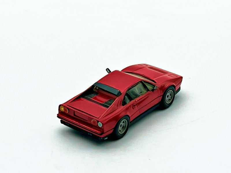 V083 - FERRARI 328 GTB
