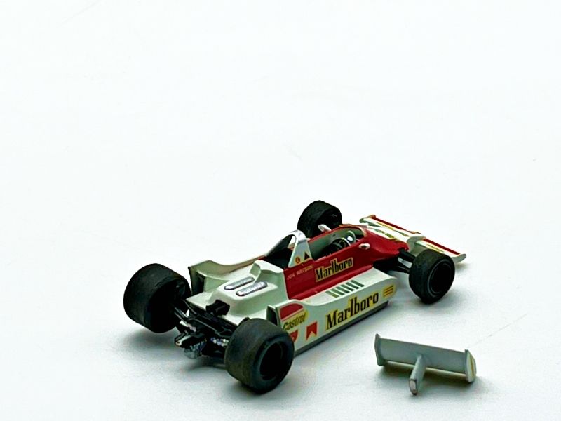 CVABC511 - MCLAREN JOHN WATSON N.7