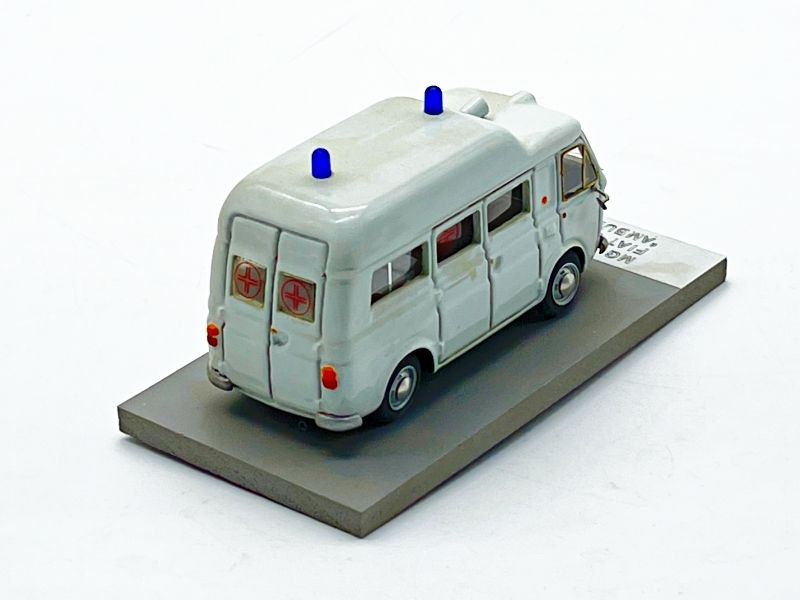MG MODEL - MGM57A FIAT 238 AMBULANZA TETTO RIALZATO