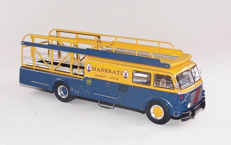 ABC 023A CAMION FIAT 642 RN2 TRASPORTO MASERATI