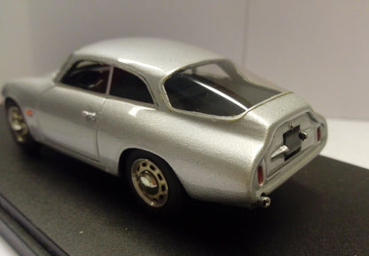 TRON KIT BEEBOP21 ALFA ROMEO SZ CODA TRONCA SALONE TORINO 1961 SILVER-RED