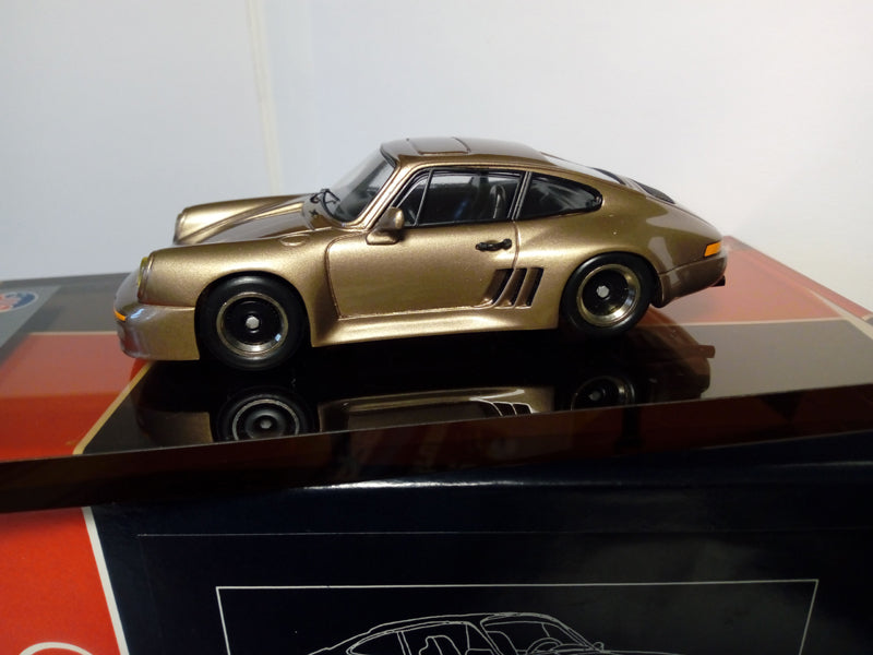 AMR1105 POSCHE 911 "STROSEK" 1988 LIGHT BROWN