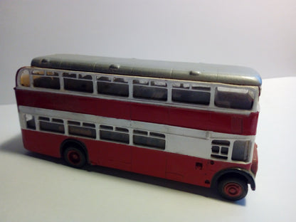 WEST WARD BUS LONDON TRANSPORT- BLACK AND WHITE-WILLIAMS CASH AND CARRY MARKET SCALA 1/76
