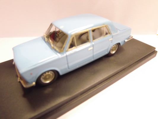 GAMMA GMM089 FIAT 124 BERLINA