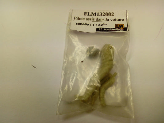 LE MANS MINIATURES LMFLM132002K DRIVER SIT IN THE CAR OF 60/70 - KIT unpaint