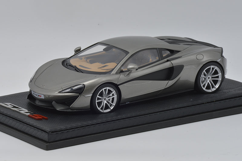 TM18-EX02B MC LAREN 570S BLADE SILVER METALLIC NEW YORK AUTOSHOW 2015