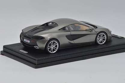 TM18-EX02B MC LAREN 570S BLADE SILVER METALLIC NEW YORK AUTOSHOW 2015