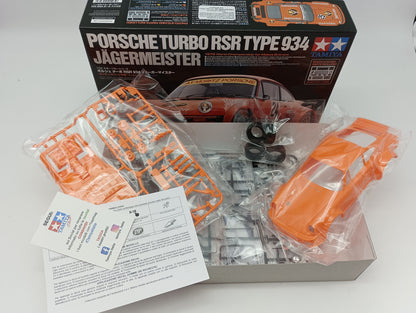 TAMIYA - TA24328 - PORSCHE TURBO RSR TYPE 934 JAGERMEISTER
