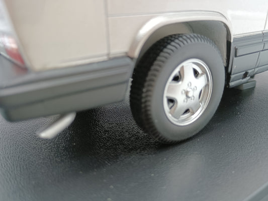 KK SCALE - KKDC180992 VOLKSWAGEN MAGNUM
