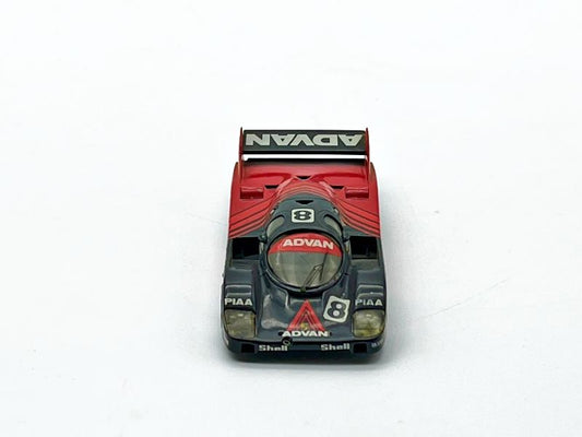V020 - PORSCHE 956 -ADVAN N.8