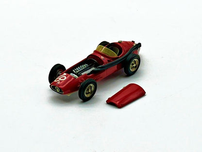 V045 - MASERATI 250 F 1954 - N.18 - COFANO APRIBILE