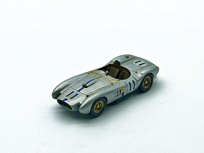 V053 - FERRARI 335 S -1958 .N.1110