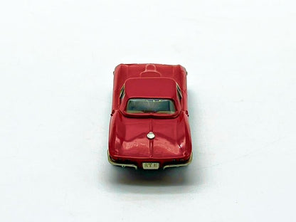 V061 - CHEVROLET CORVETTE STING RAY HARD TOP