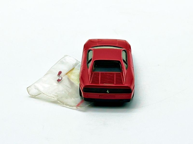 V084 - FERRARI348 GTB