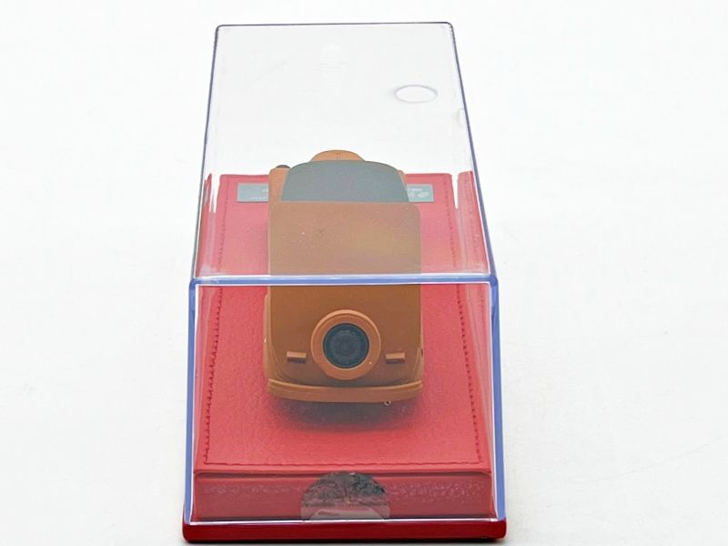 EVRAT - EVR233 - PEUGEOT 402 ECLIPSE CH.601504 BRANDONE 194 VERSION ACTUELLE ORANGE